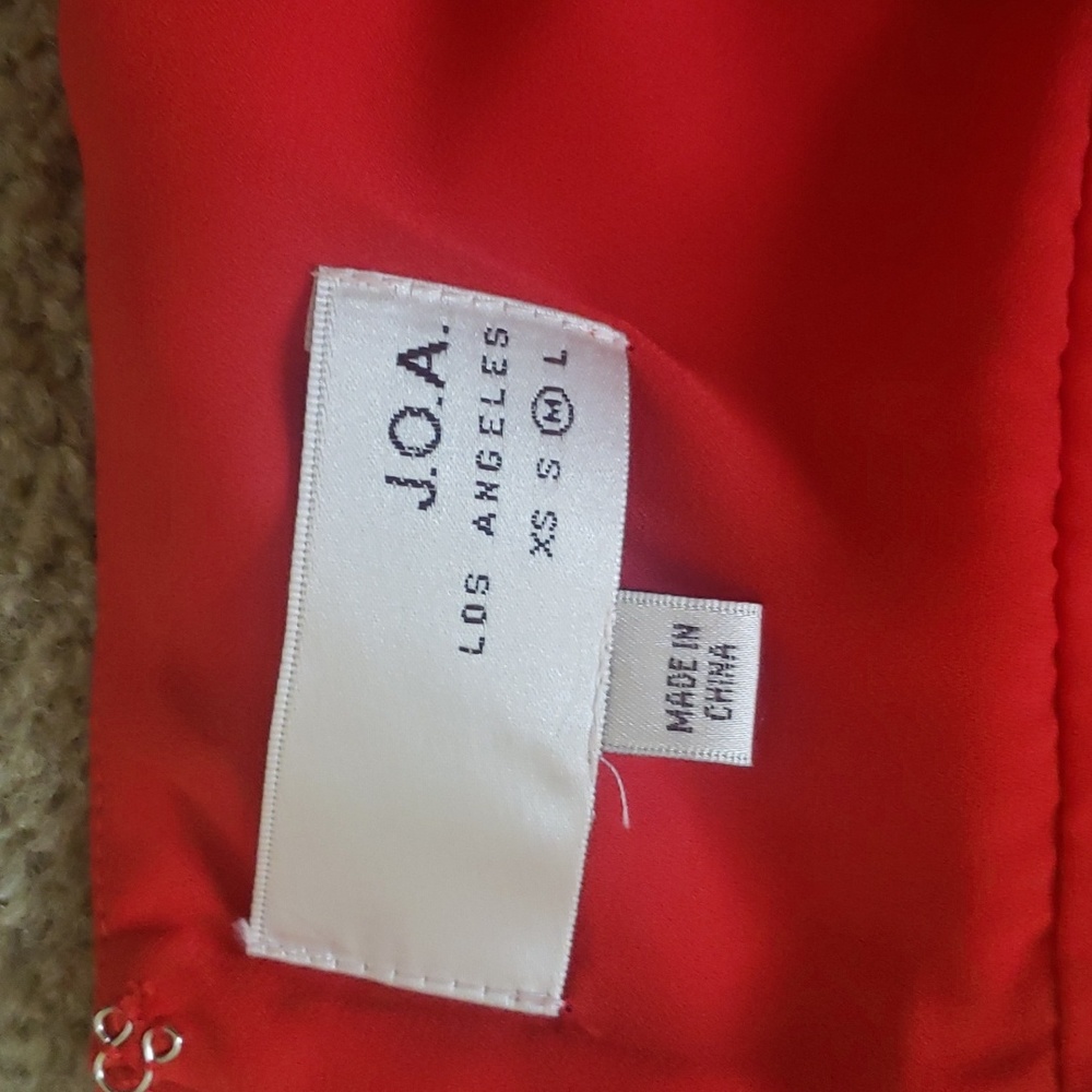Red romper - Picture 5 of 5